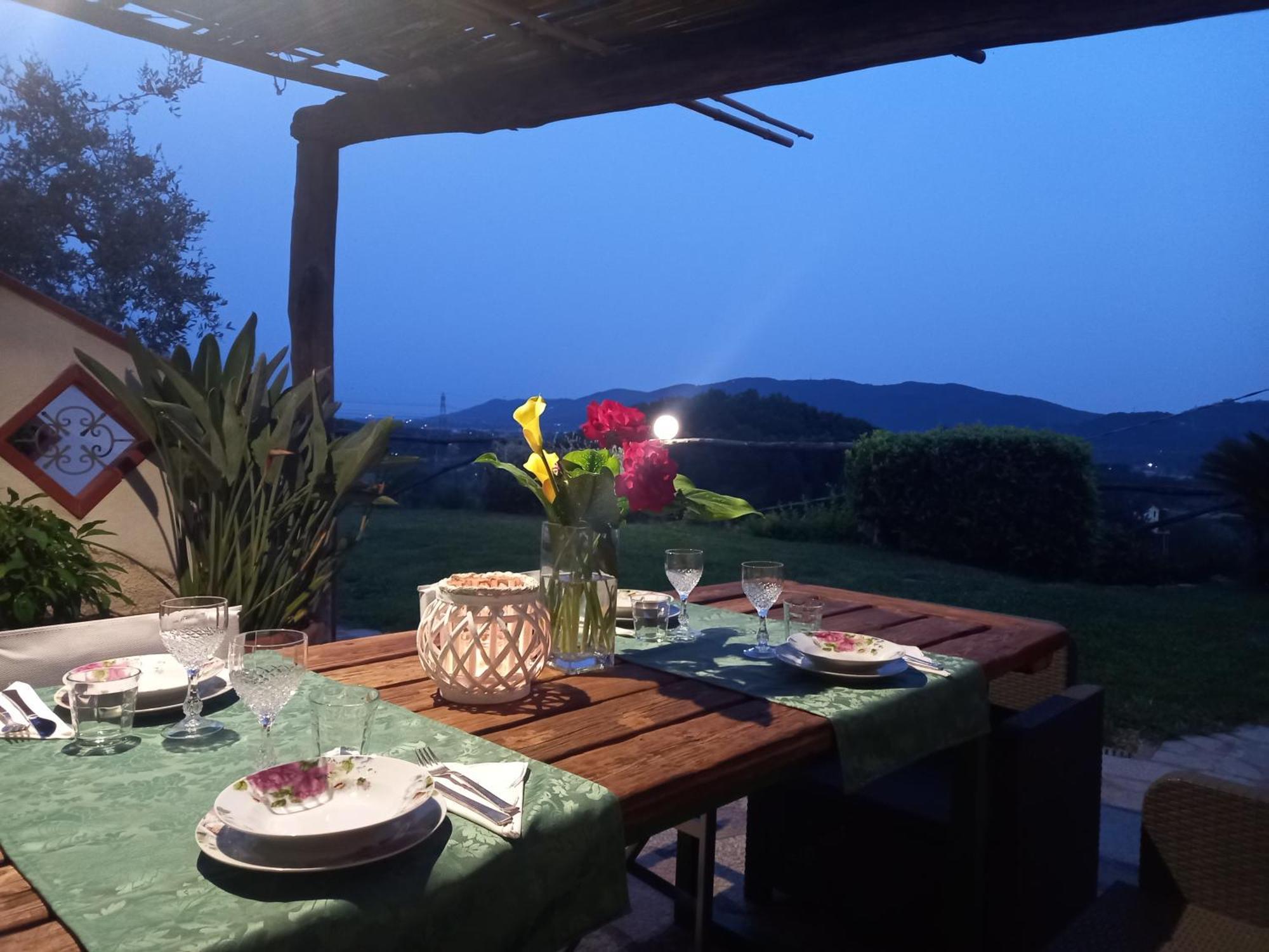 Il Colle Della Brina Hotel Sarzana Luaran gambar